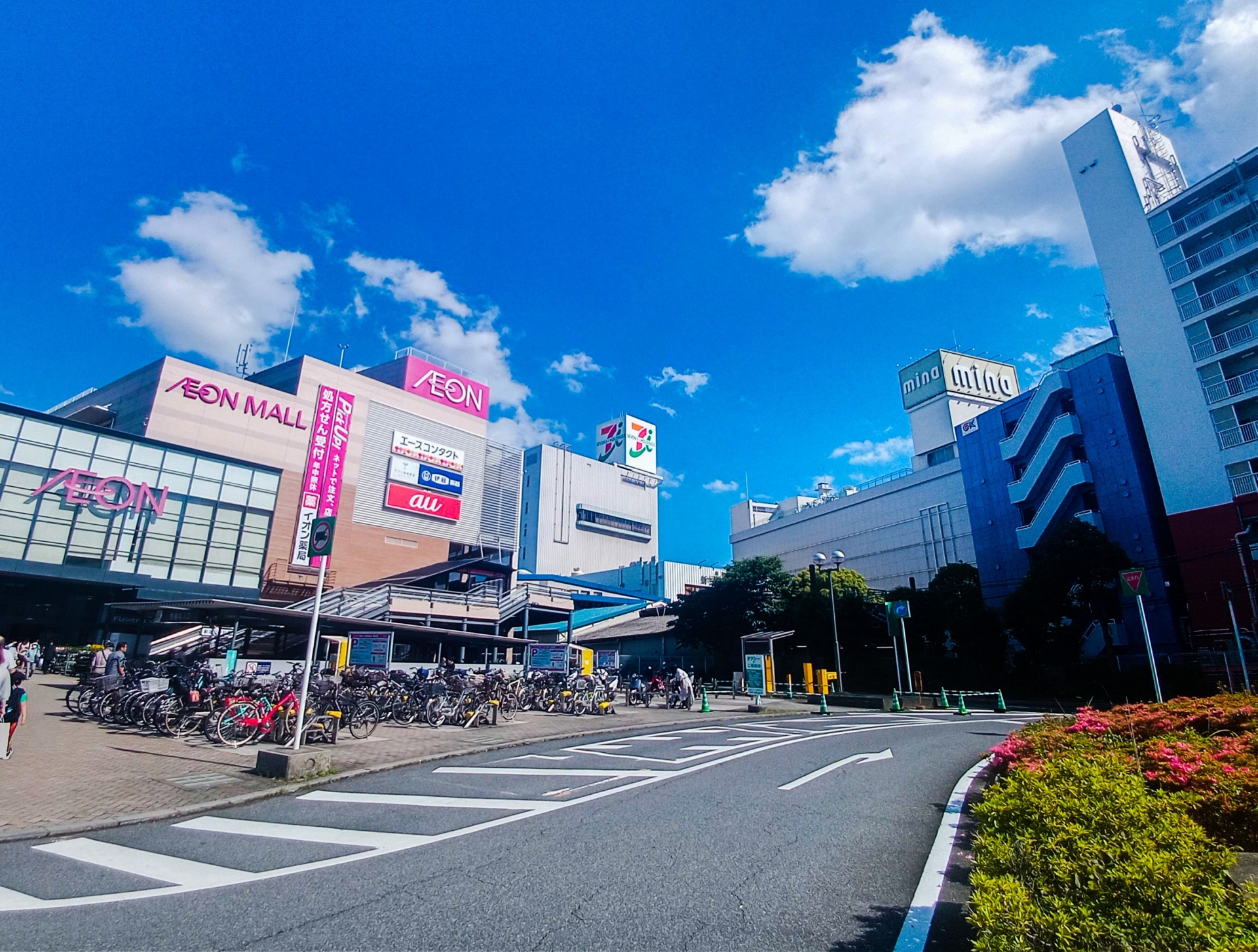 イオンモール・イオンタウンと徹底比較